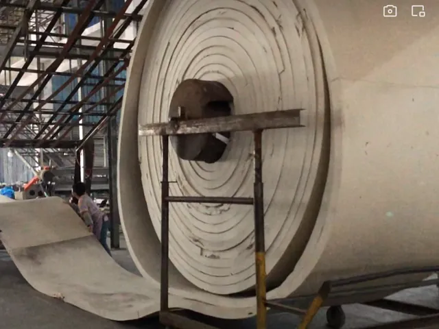 EVA foam slitting into rolls